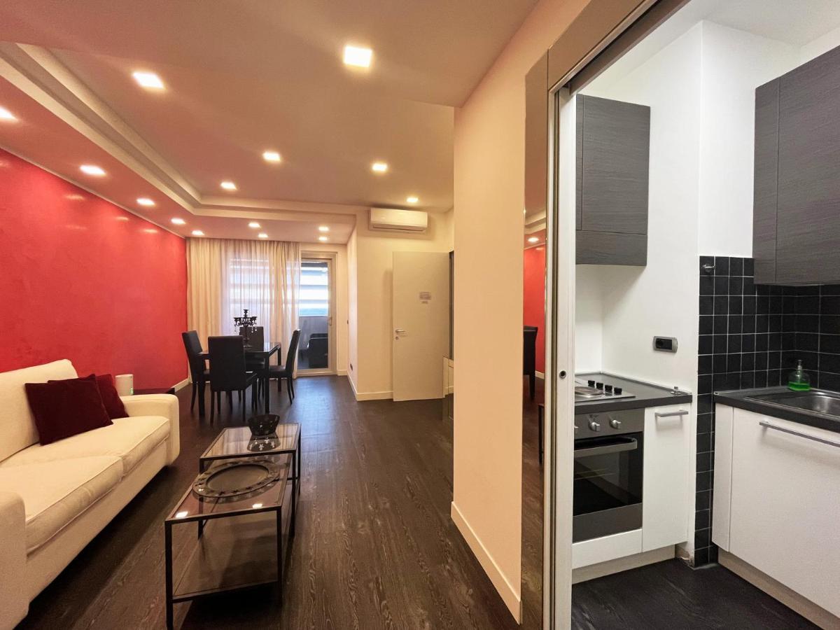 דירות לטינה Elegante Bilocale Torre Pontina מראה חיצוני תמונה