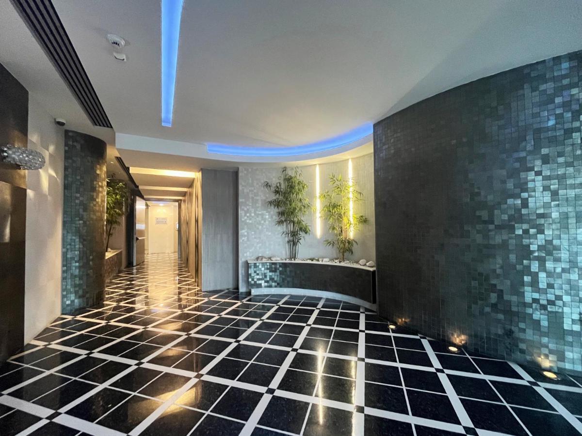 דירות לטינה Elegante Bilocale Torre Pontina מראה חיצוני תמונה