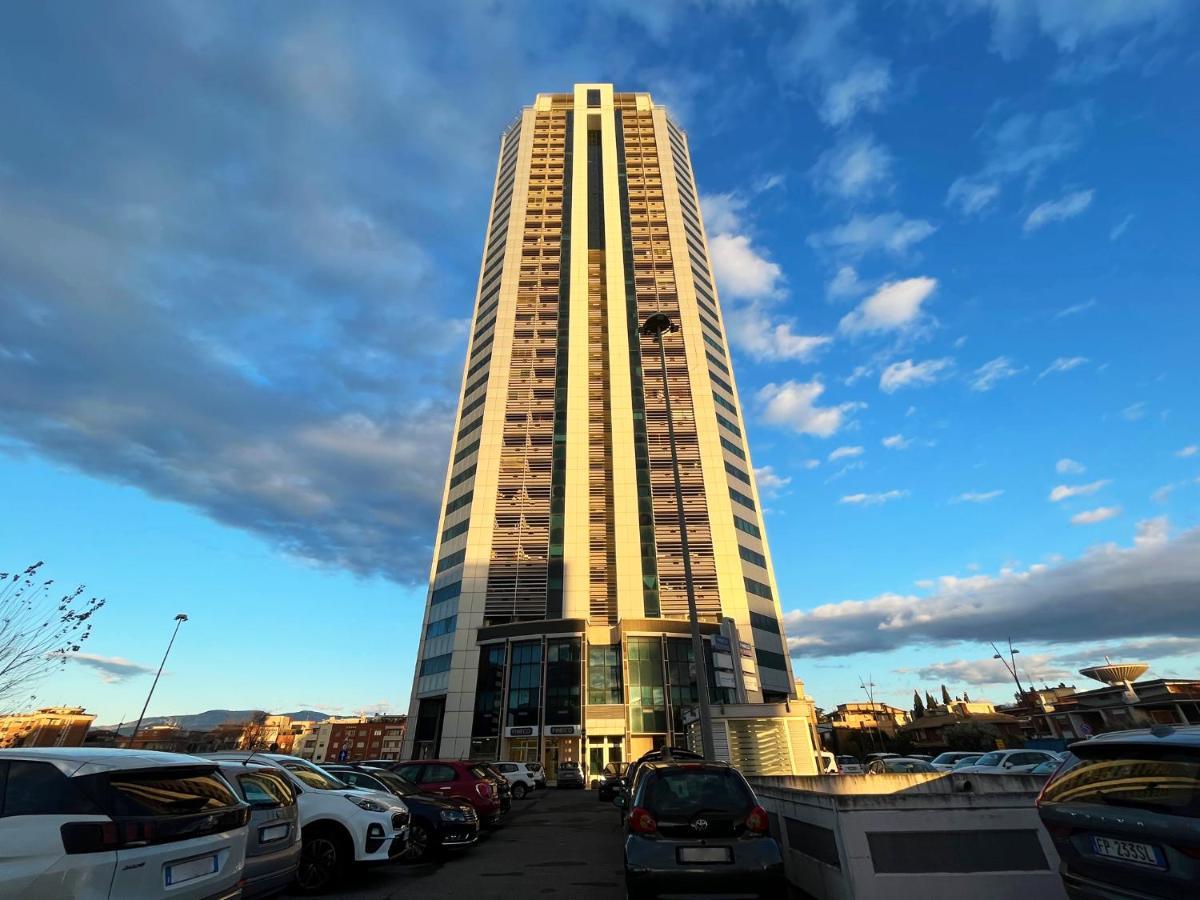 דירות לטינה Elegante Bilocale Torre Pontina מראה חיצוני תמונה